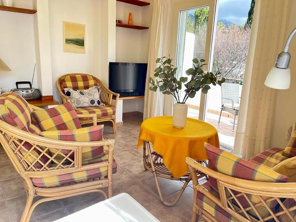 Holiday home Casa Mira, Ruhiger Bungalow In Las Norias Los Llanos De Aridane Spain